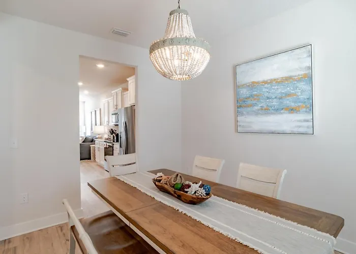Serenity Island Treasure At 7868 Evening Glow Drive Holiday home Pensacola