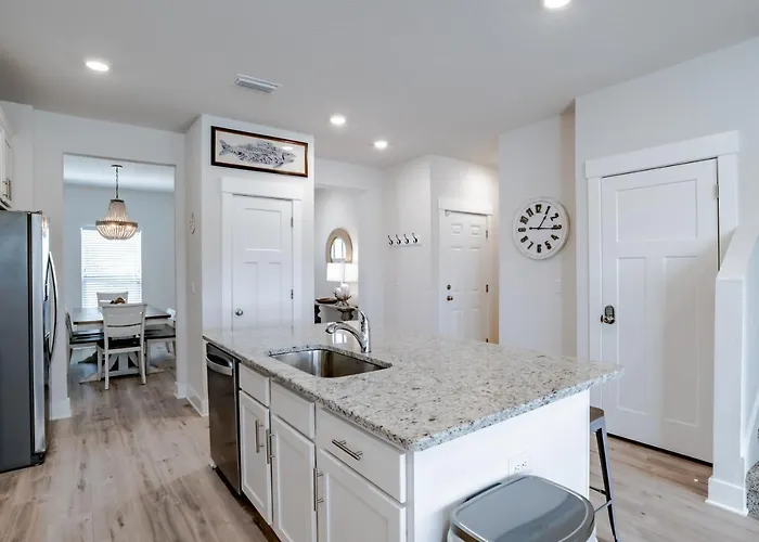 Serenity Island Treasure At 7868 Evening Glow Drive Holiday home